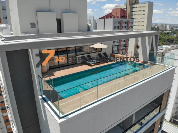 Piscina na cobertura