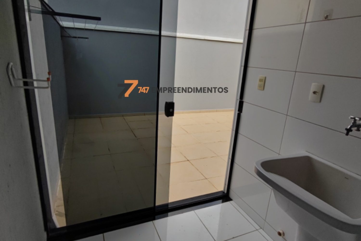 Área de serviços