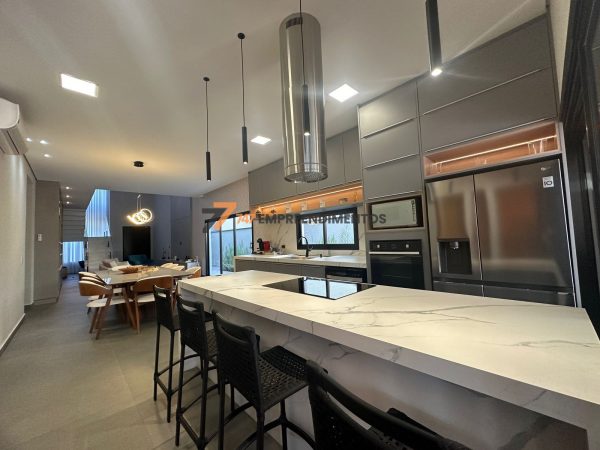 Cozinha planejada com ilha
