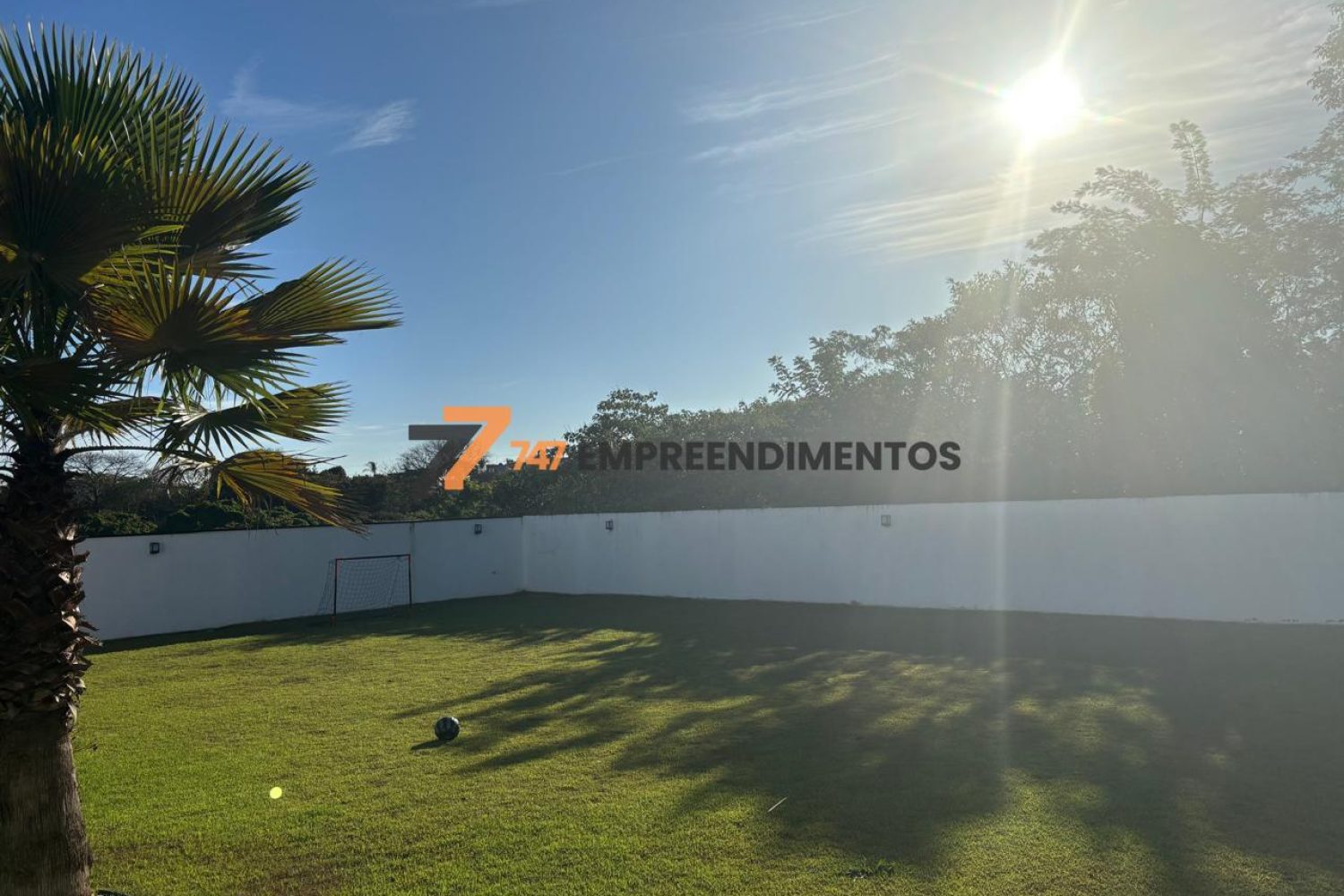 Campo de futebol na casa