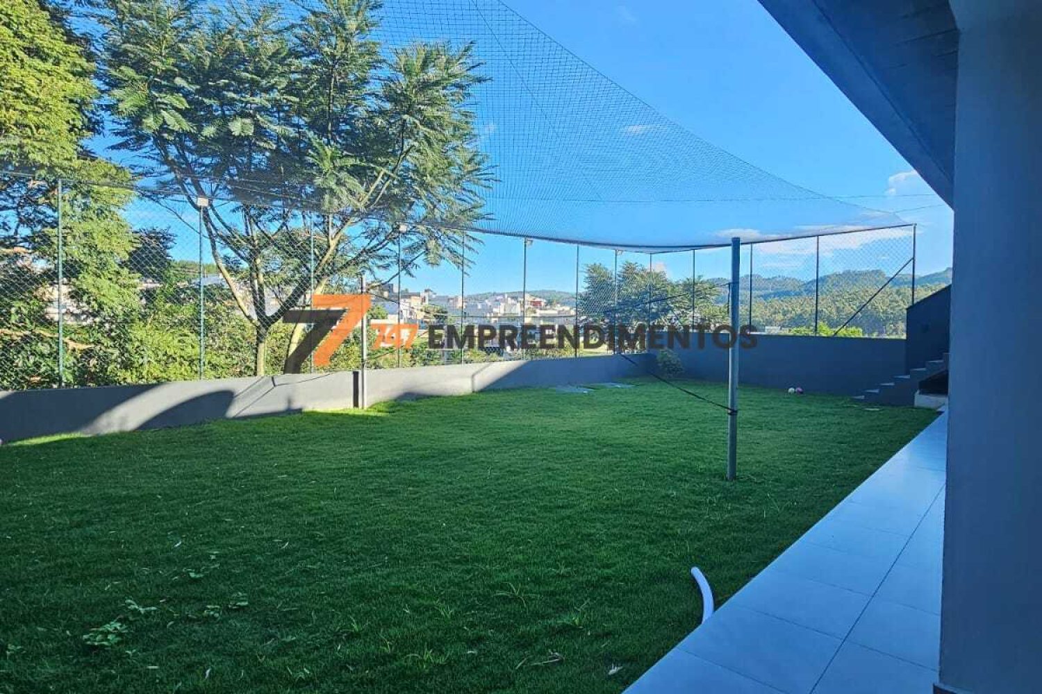 Campo de futebol na casa
